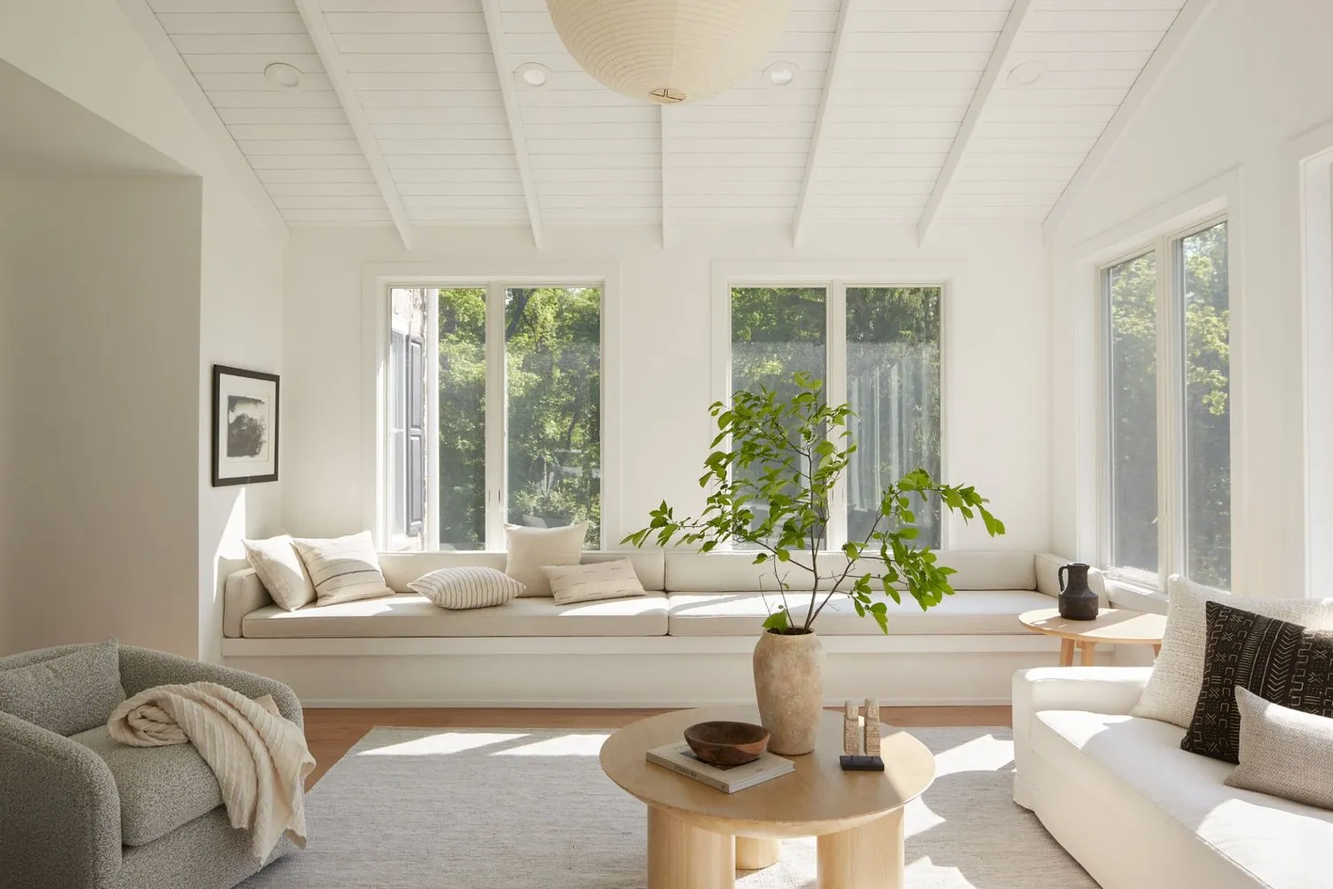 Keep a Clean Space: Make Room for Relaxation and Peace of Mind