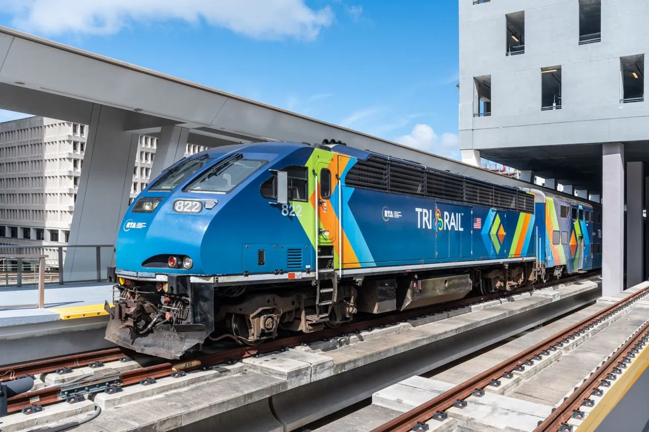 Regional Commuter Train: Tri-Rail