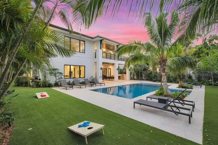 Vacation Rentals vs. Long-Term Rentals in Florida