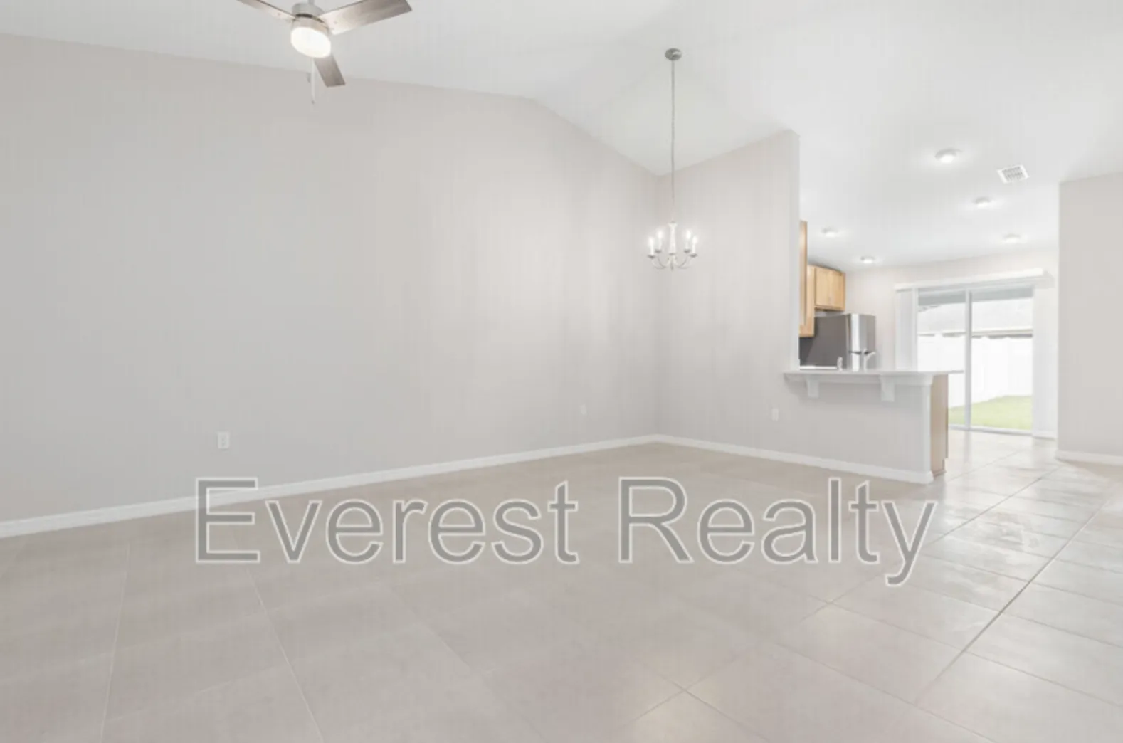 Lehigh Woods Oasis Townhome Unit B